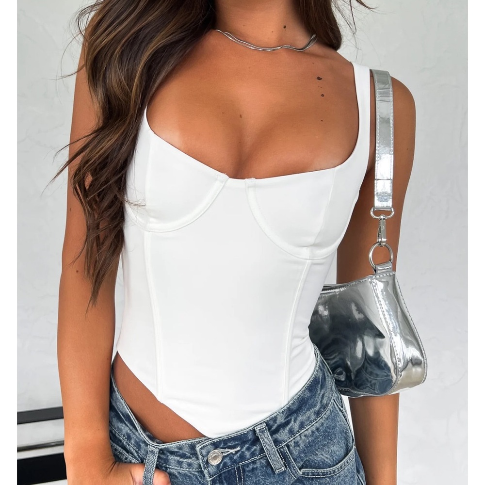 NWT white fox Forever Feels Bustier White